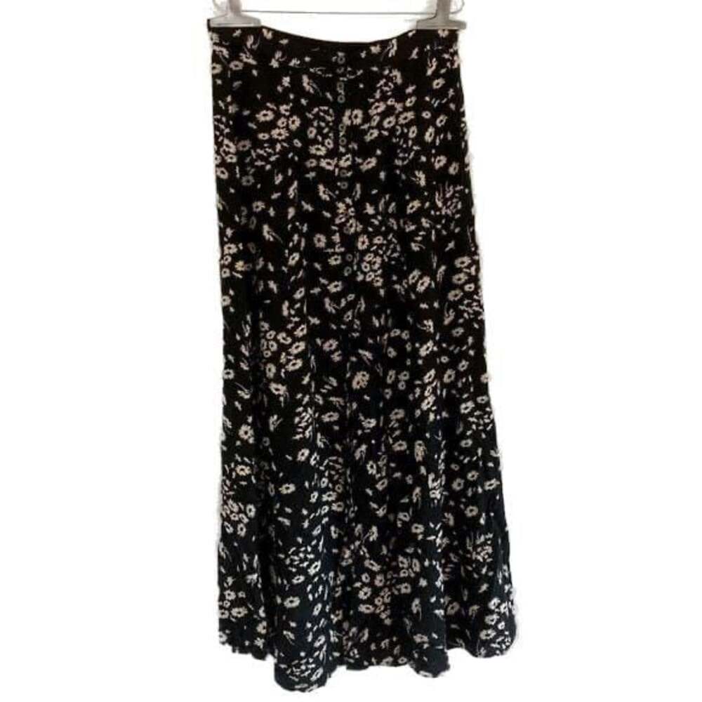 Size M Kimchi Blue Black and Tan Floral Maxi Skirt